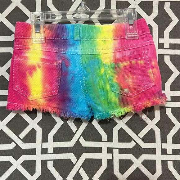 Tie Dye Jean Short Cut Offs- Size 12m - Picture 3 of 3